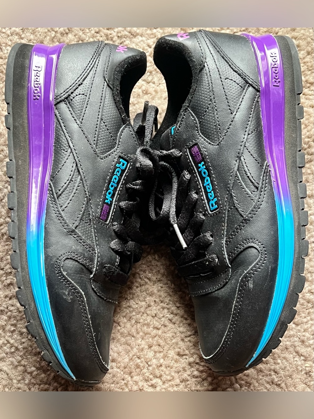 Women’s Lowtop Black/Purple/Turquoise Reebok Size 6.5